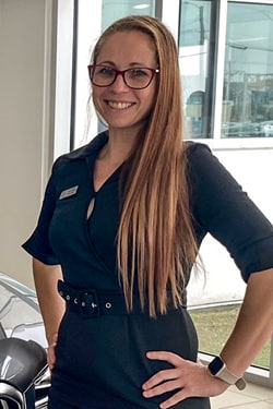Staff member Jade Wells from ID_5c18796aa5e3