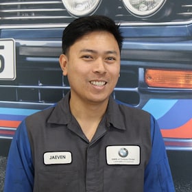 Staff member Jaeven C. from ID_72d1c2d43eae