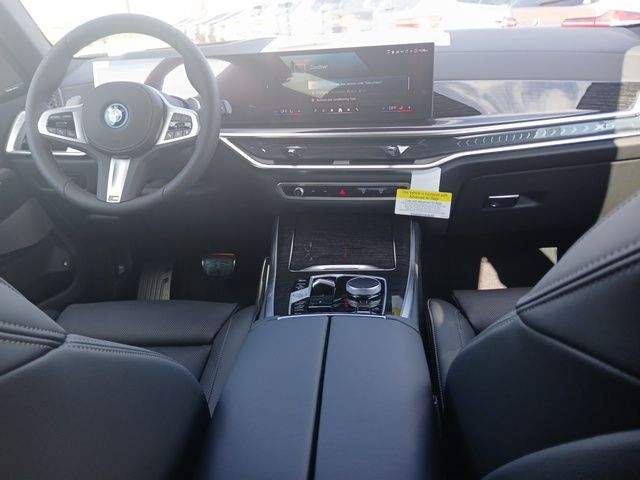 2026 BMW X5 50e - Photo 13