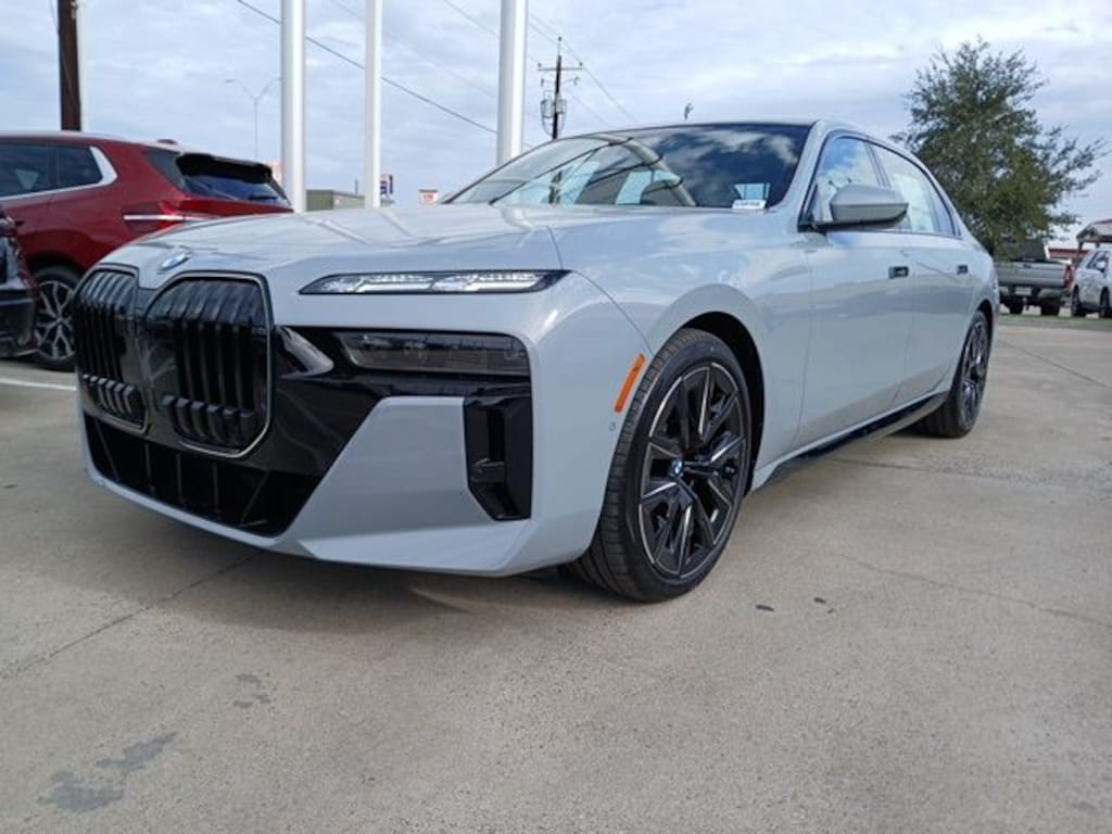 New 2026 BMW 7 Series 740i xDrive Sedan
