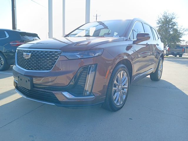 2023 Cadillac XT6 Premium Luxury photo 3