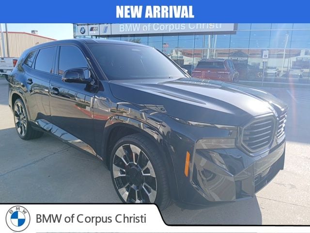 2024 BMW XM Base's photo