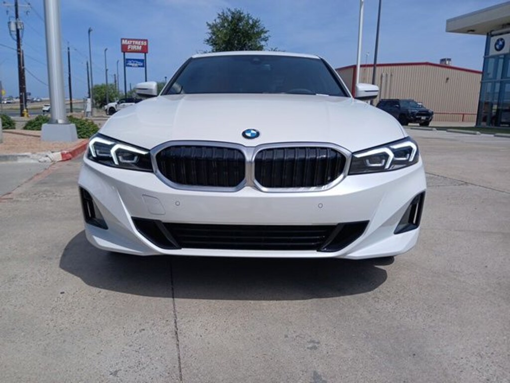 New 2026 BMW 3 Series 330i Sedan