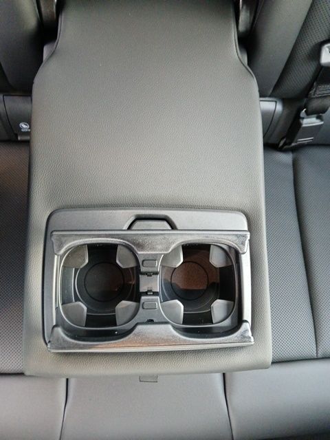 2026 BMW 3 Series 330i - Photo 15