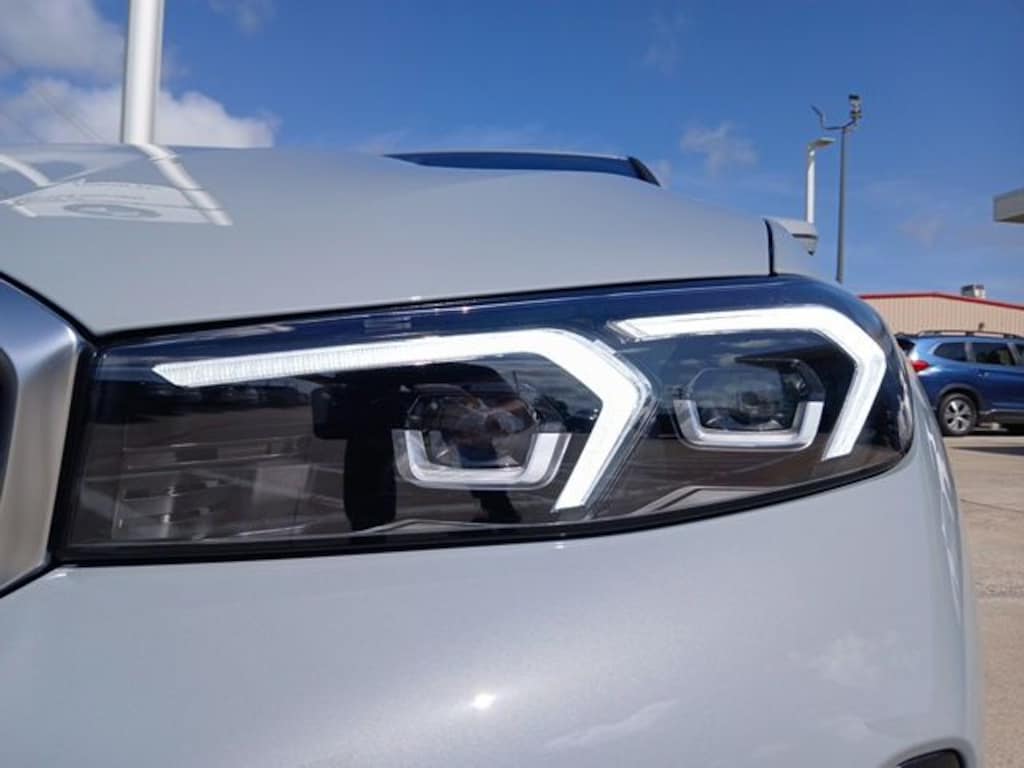New 2026 BMW 3 Series 330i Sedan