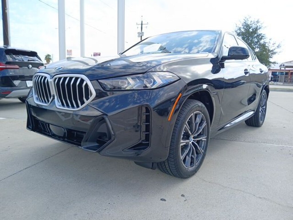 New 2026 BMW X6 xDrive40i SUV