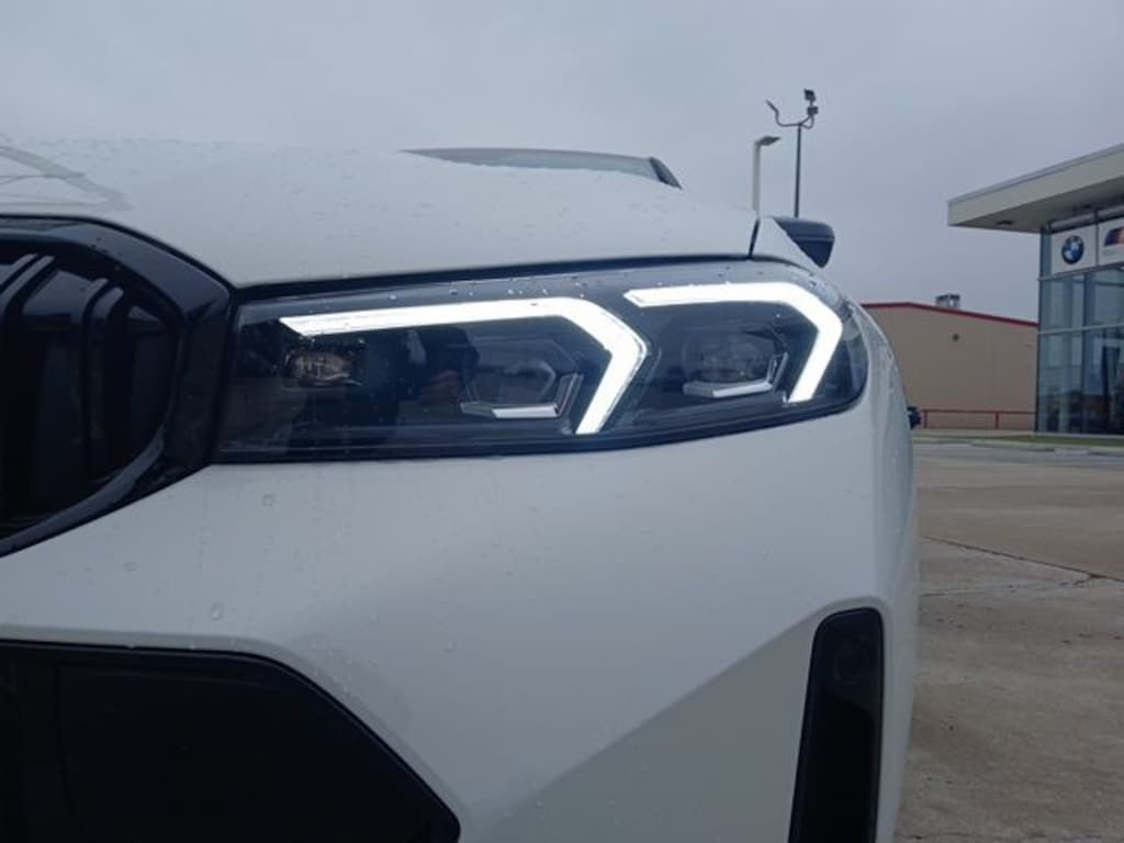 New 2026 BMW 3 Series 330i Sedan