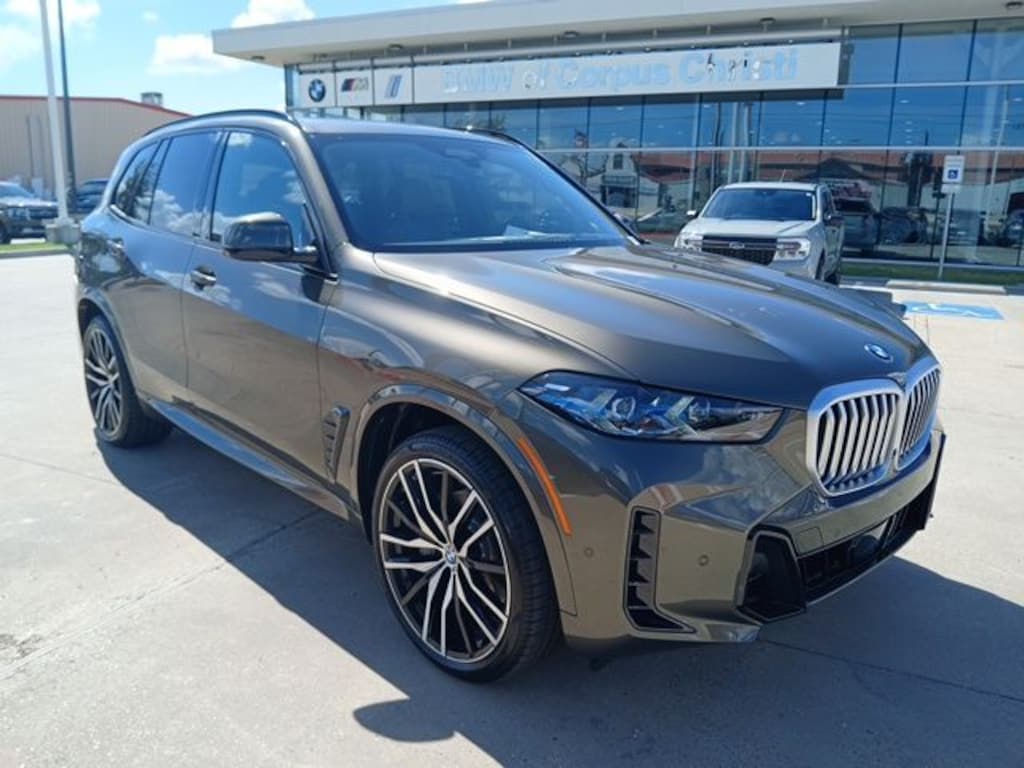 New 2026 BMW X5 xDrive40i SUV