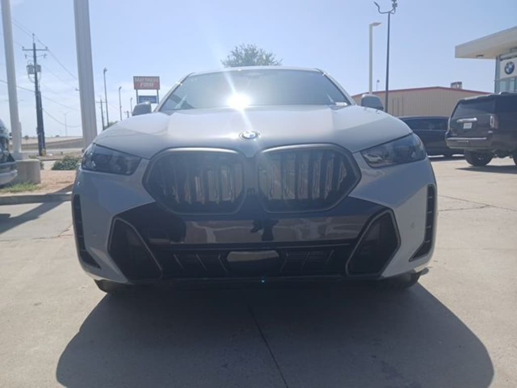 New 2027 BMW X6 xDrive40i SUV