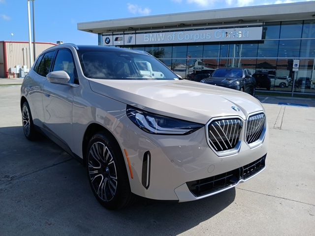 2026 BMW X3 30 XDRIVE's photo