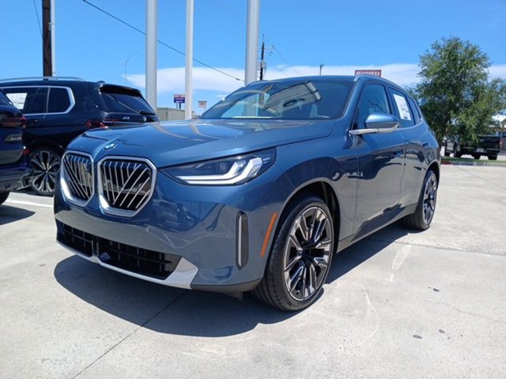 New 2026 BMW X3 30 xDrive SUV