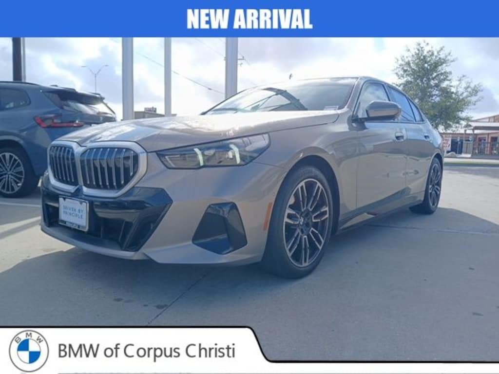 Used 2024 BMW 5 Series 530i w/ M SPORT Sedan