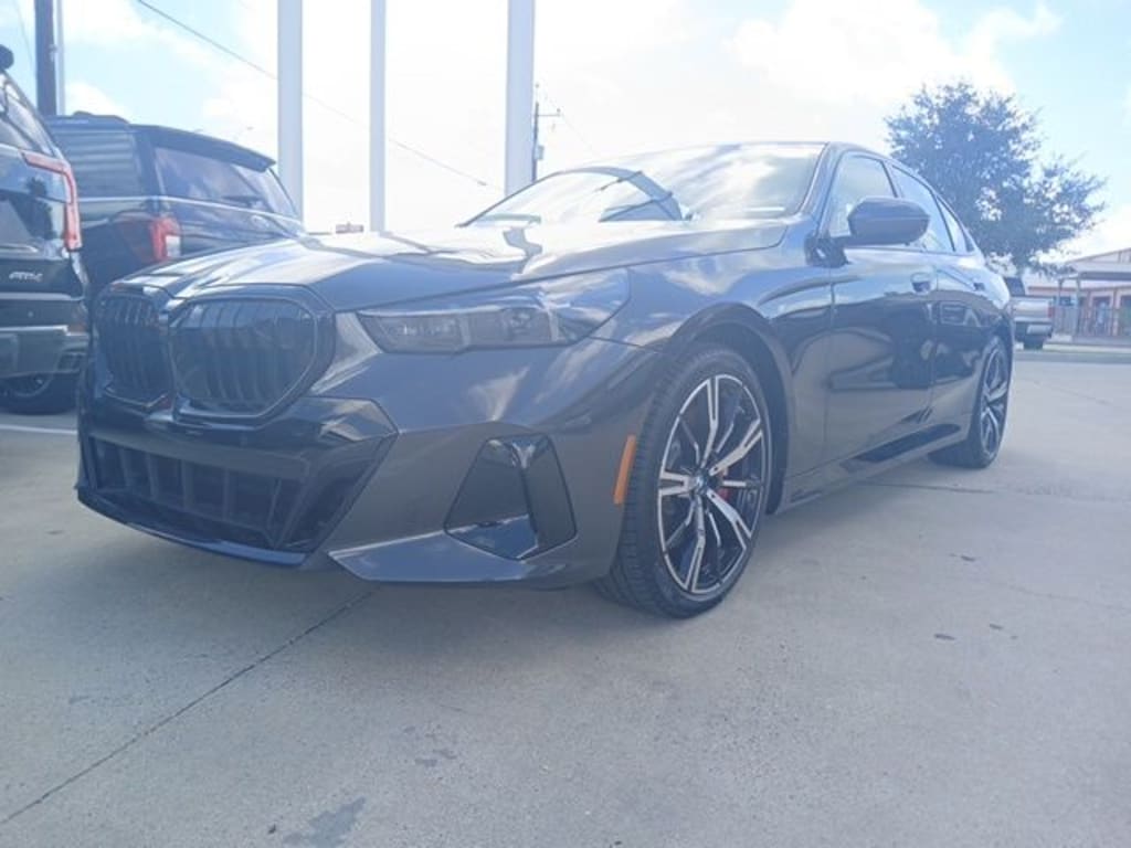 New 2027 BMW 5 Series 540i xDrive Sedan