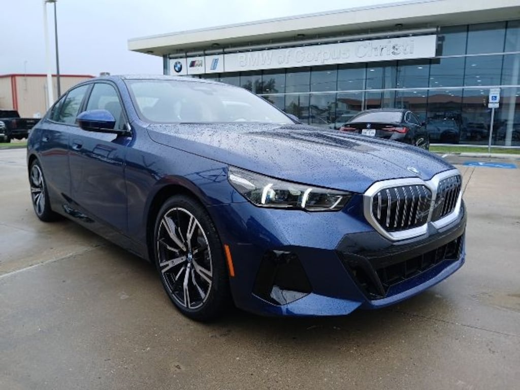 New 2026 BMW 5 Series 530i Sedan