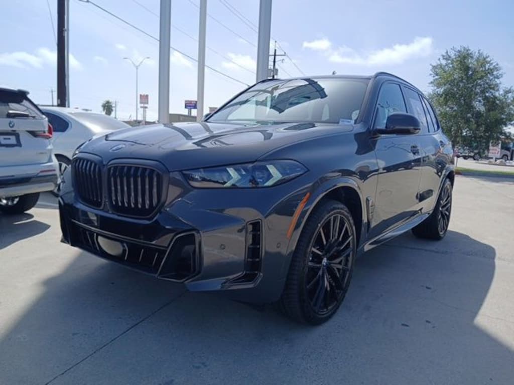 New 2026 BMW X5 sDrive40i SUV