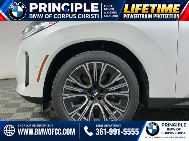 2026 BMW X3 30 - Photo 11