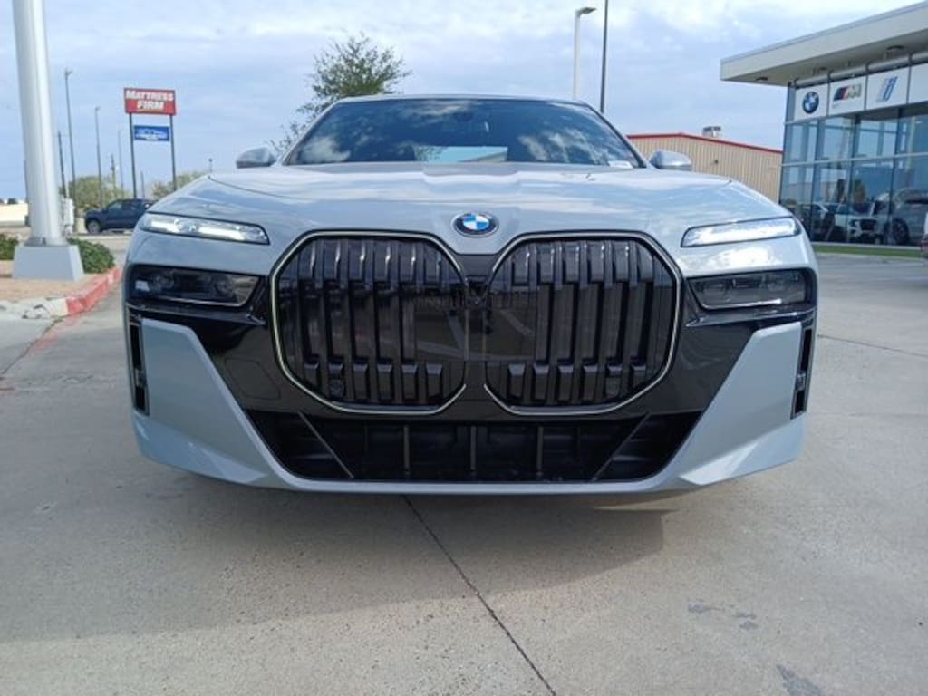 New 2026 BMW 7 Series 740i xDrive Sedan