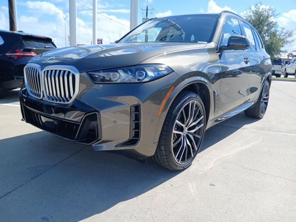 New 2026 BMW X5 xDrive40i SUV