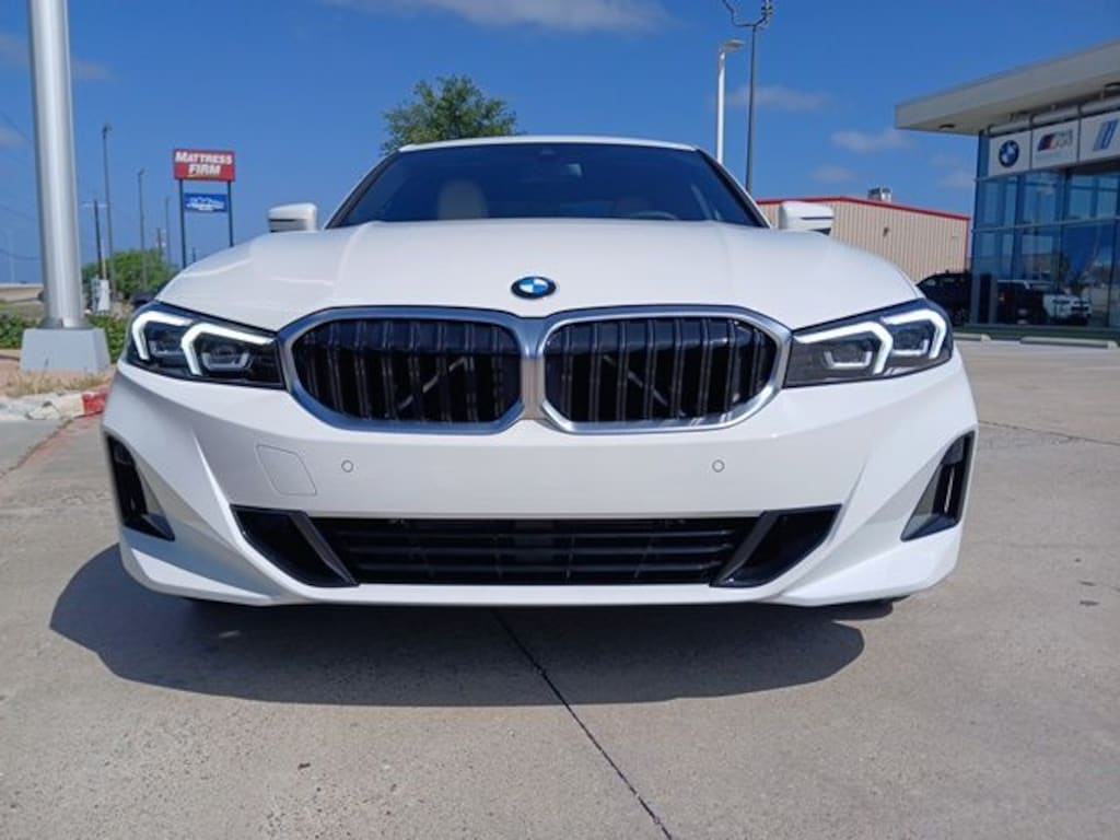 New 2026 BMW 3 Series 330i Sedan