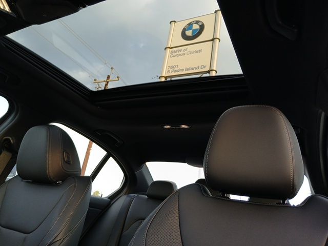 2026 BMW 3 Series 330i - Photo 28