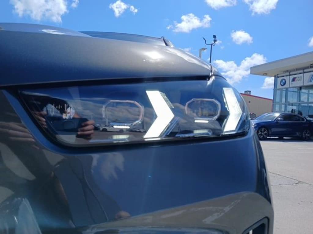 New 2026 BMW X5 xDrive40i SUV