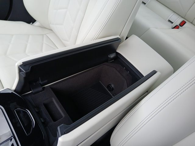 2026 BMW 5 Series 530i - Photo 23