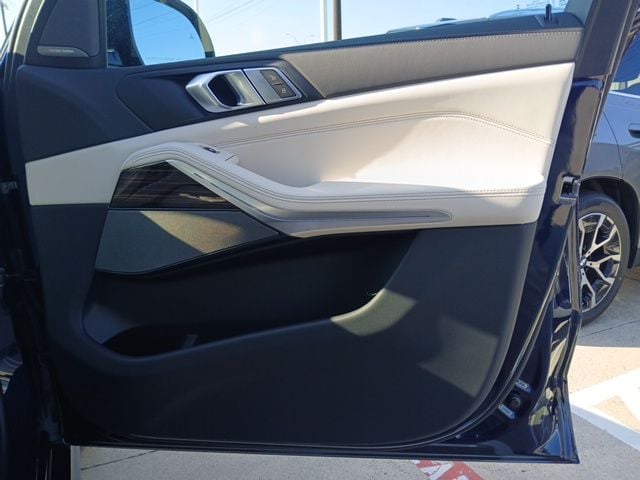 2026 BMW X5 40i - Photo 16