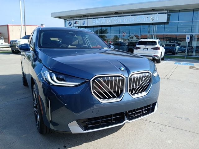2026 BMW X3 30 XDRIVE's photo