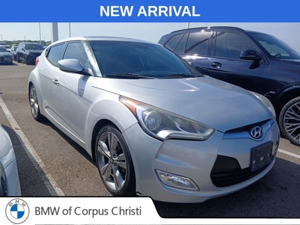Used 2016 Hyundai Veloster Base Hatchback
