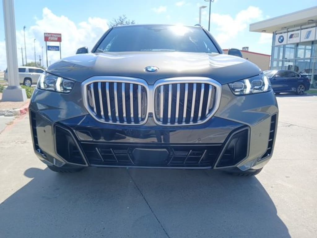 New 2026 BMW X5 xDrive40i SUV