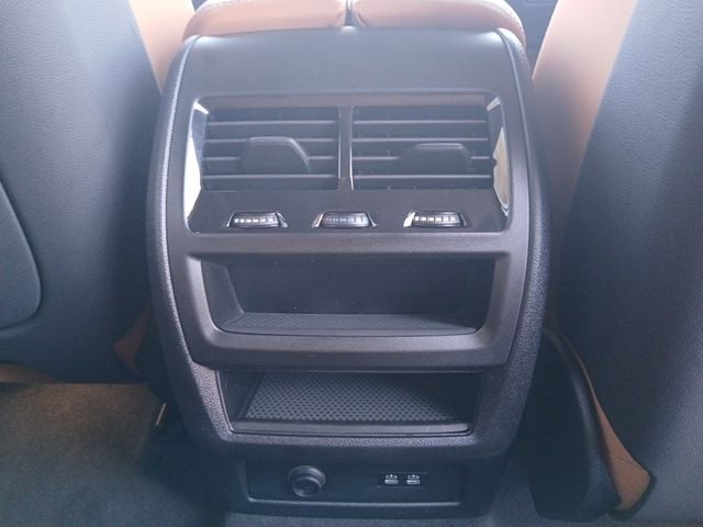 2026 BMW X5 50e - Photo 15