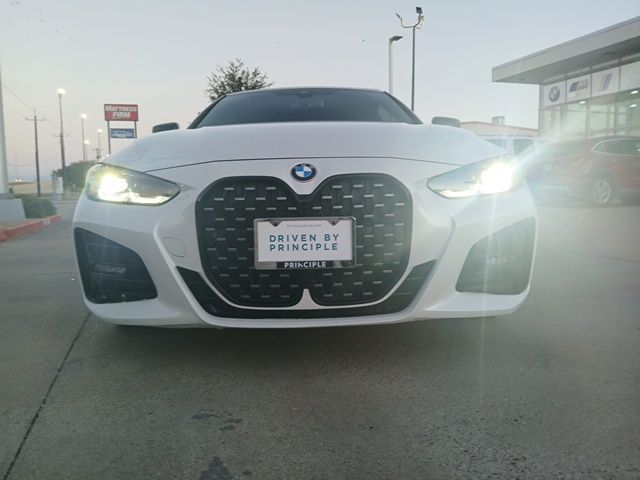 2022 Bmw 430i 4-Series photo 2