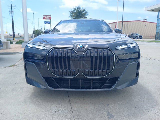 New 2026 BMW 7 Series 760i xDrive Sedan