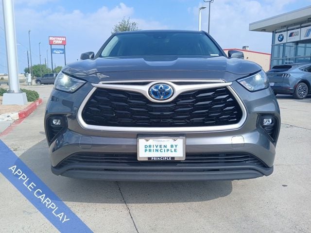 Used 2022 Toyota Highlander LE with VIN 5TDZARAH8NS515670 for sale in Corpus Christi, TX
