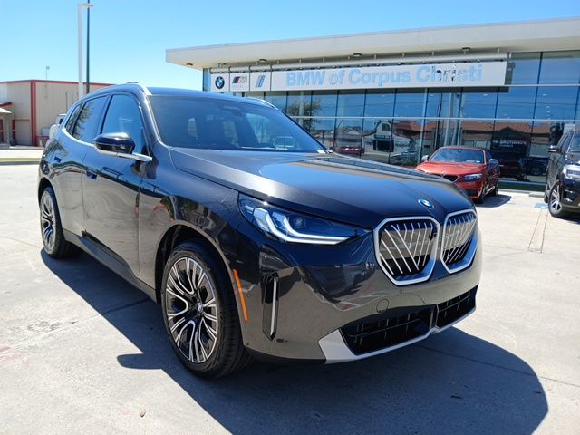 2026 BMW X3 30 XDRIVE's photo