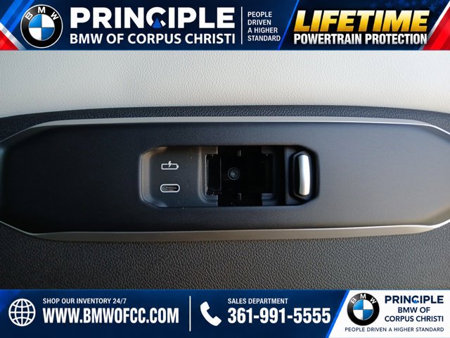 2026 BMW X5 40i - Photo 16