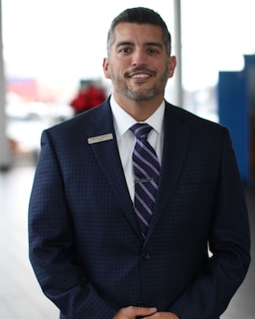 Staff member Mike Terrazas from ID_2b1935972751