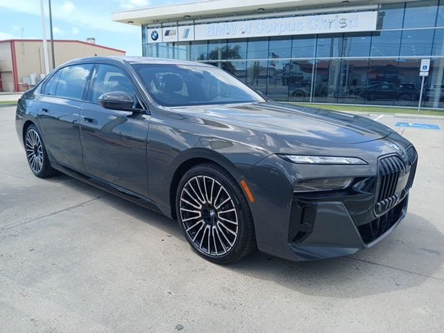 New 2026 BMW 7 Series 760i xDrive