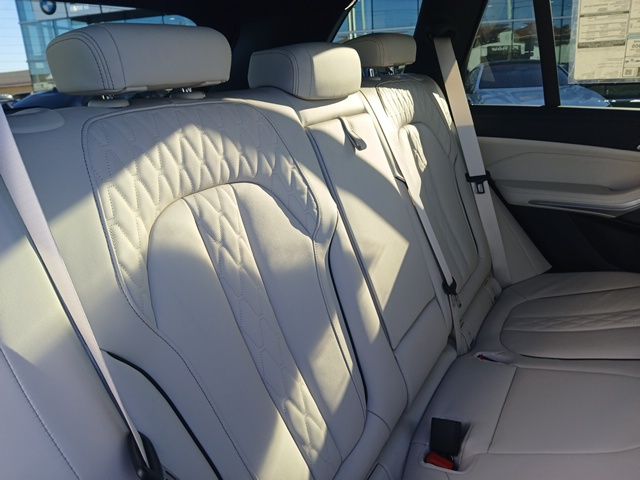 2026 BMW X5 40i - Photo 12