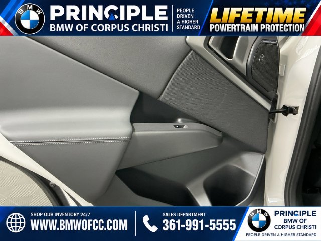 2026 BMW X3 30 - Photo 27