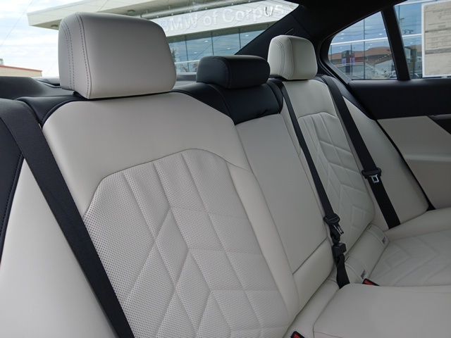 2026 BMW 5 Series 530i - Photo 12