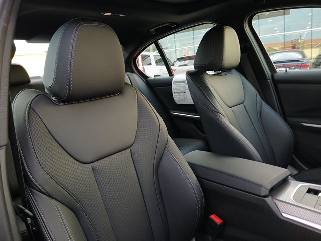 2026 BMW 3 Series 330i - Photo 17