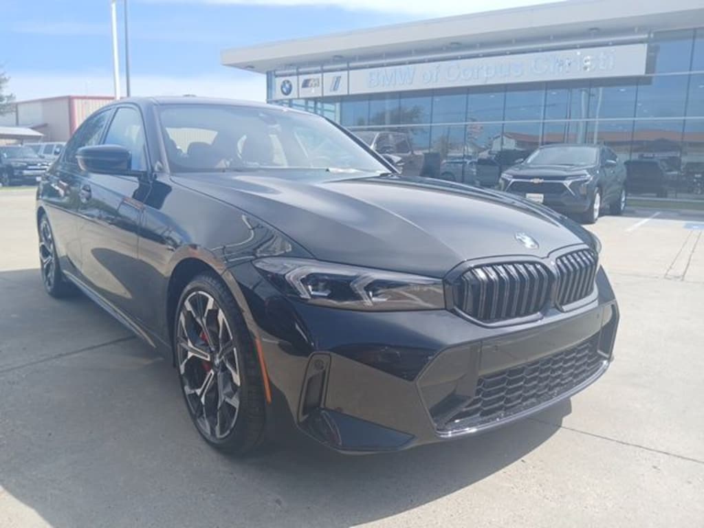 New 2026 BMW 3 Series 330i Sedan