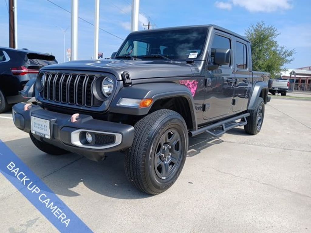 Used 2024 Jeep Gladiator Sport Truck