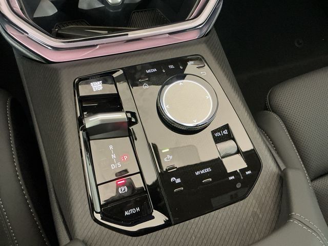 2026 BMW X3 30 - Photo 15