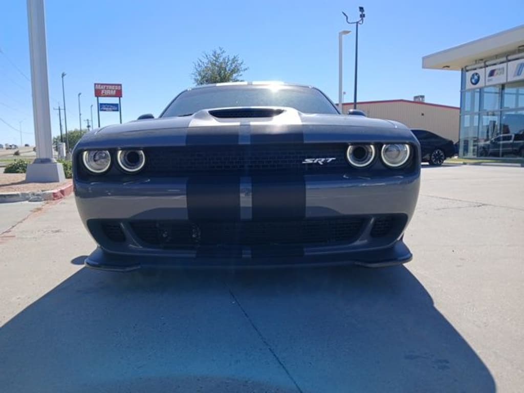 Used 2017 Dodge Challenger SRT Hellcat Coupe