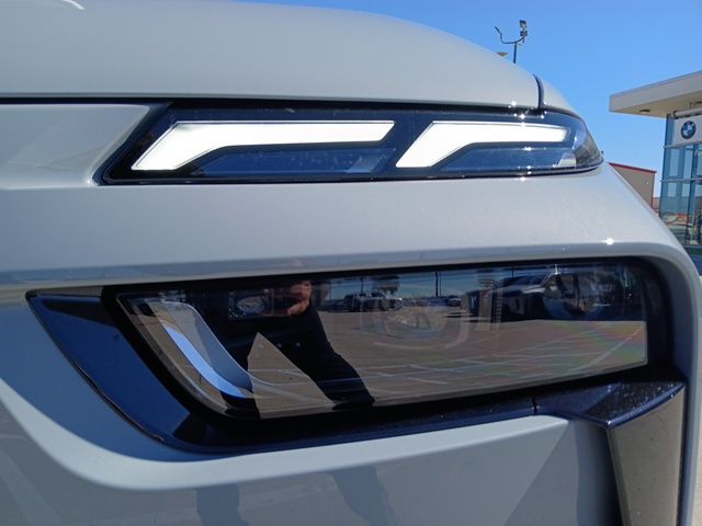 New 2026 BMW X7 xDrive40i SUV