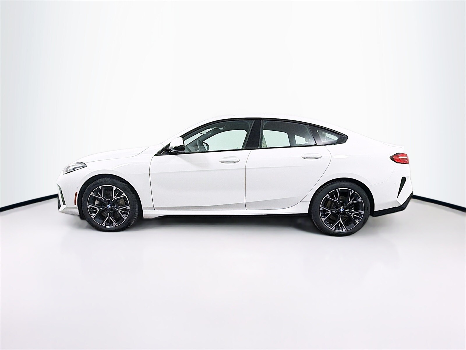 2025 Bmw 228i xDrive Gran Coupe photo 4
