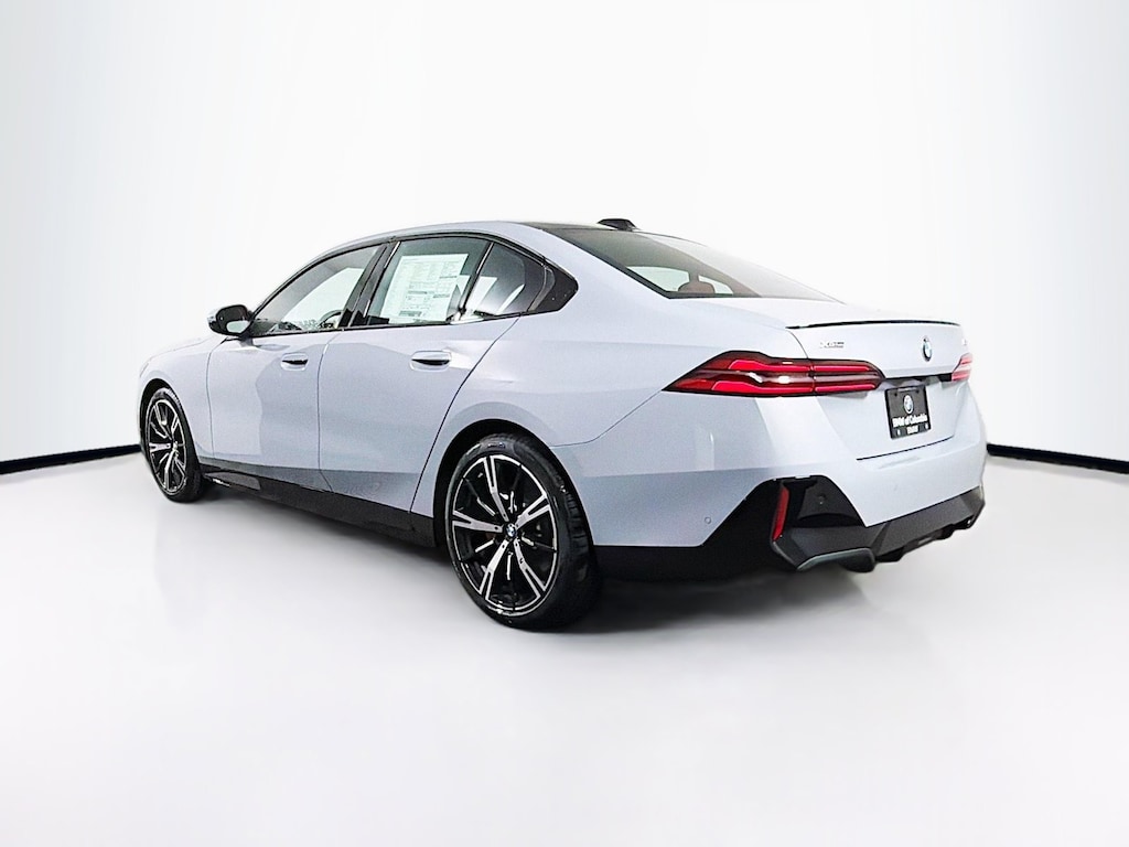 New 2026 BMW 530i 530i xDrive Sedan