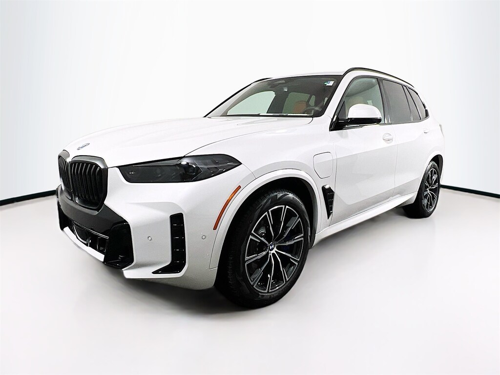 New 2026 BMW X5 PHEV xDrive50e SUV